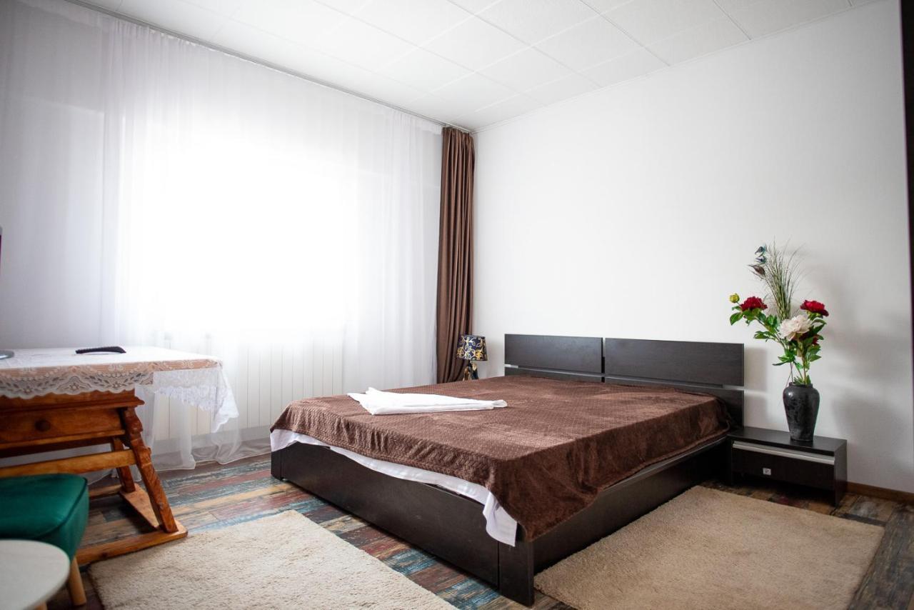 5 Bedrooms Luxury Apartment Villa Букурещ Екстериор снимка